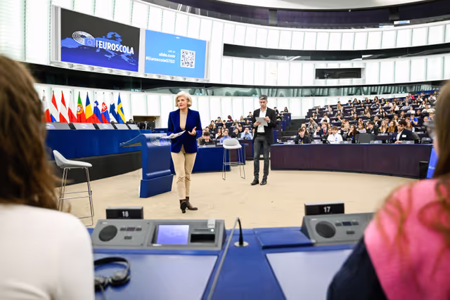 Photo 35 : Euroscola