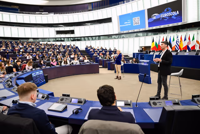Photo 30 : Euroscola