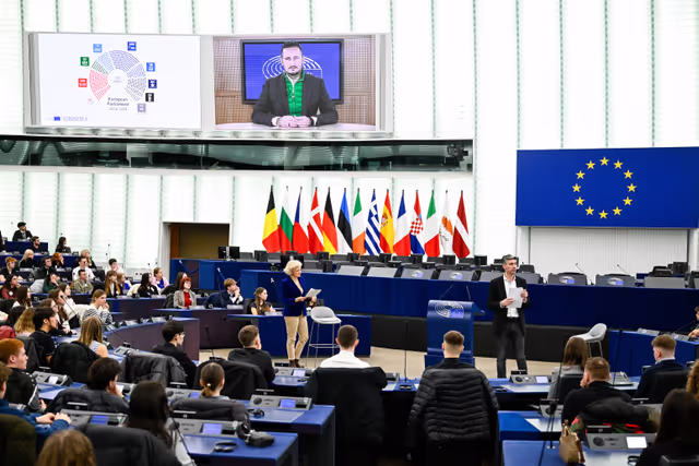 Photo 4 : Euroscola