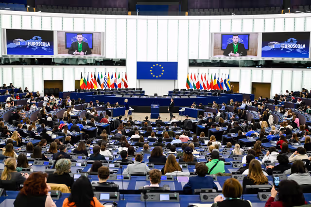 Photo 3 : Euroscola