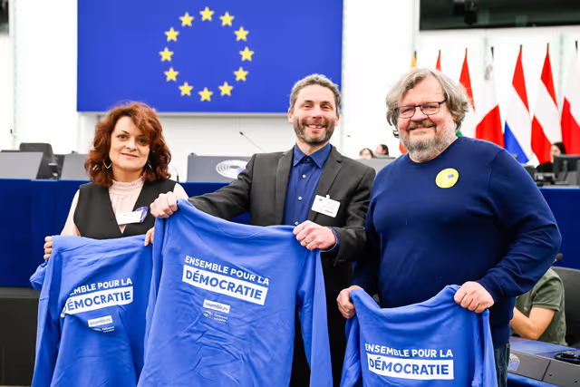 Photo 5: Euroscola