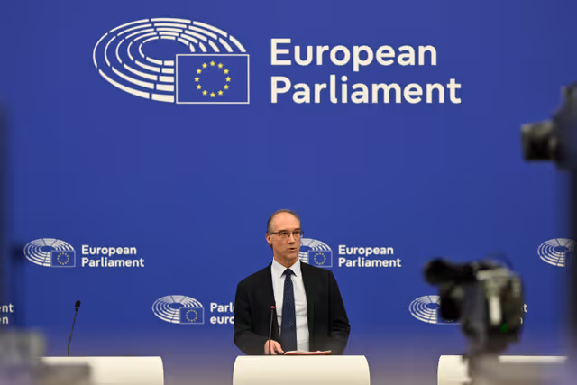 Fotografia 7: Last minute briefing