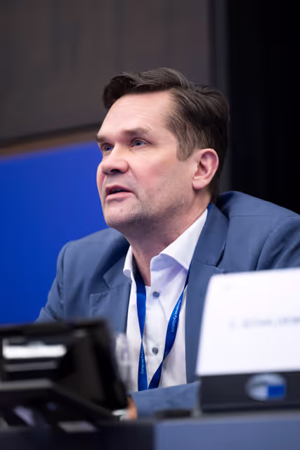 Снимка 8: Media Seminar - Roundtable on ' Defending Europe's Digital Integrity: Addressing Social Media Challenges and Foreign Interference '