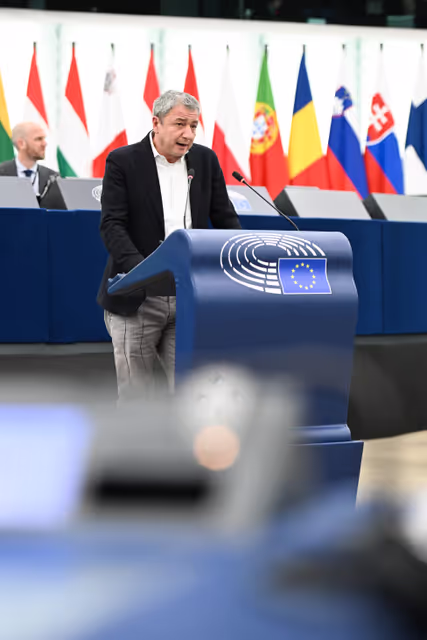 Foto 24: EP Plenary session - US AI chip export restrictions: a challenge to European AI development and economic resilience