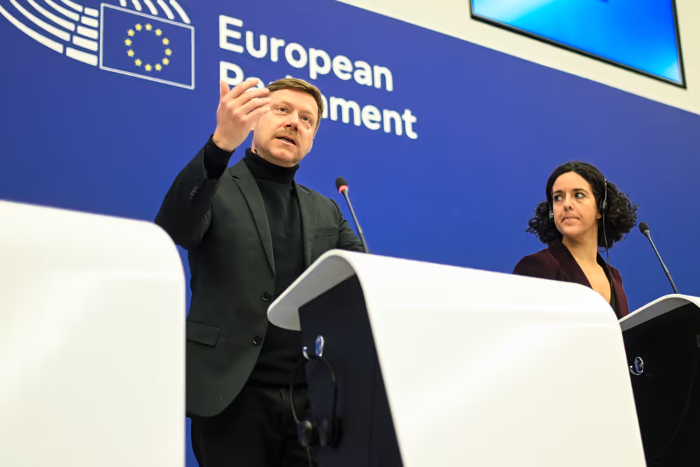 Press briefing The Left