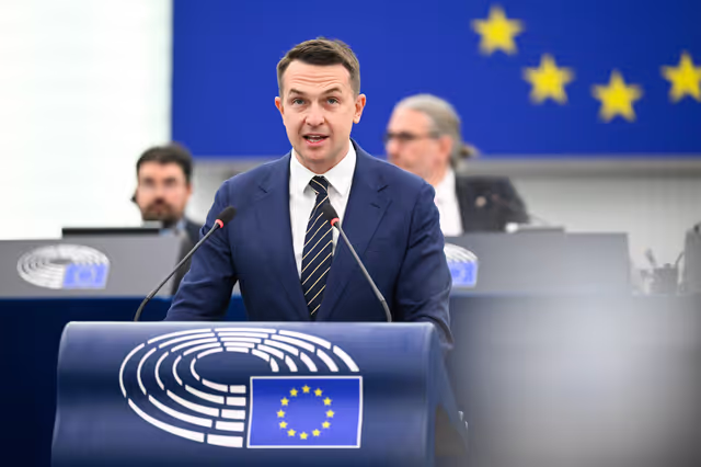 Photo 13: EP Plenary session - Collaboration between conservatives and far right as a threat for competitiveness in the EU