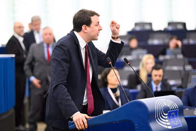 Photo 6: EP Plenary session - Collaboration between conservatives and far right as a threat for competitiveness in the EU