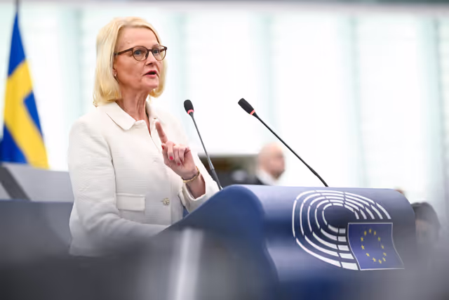 Photo 46 : EP Plenary session - Collaboration between conservatives and far right as a threat for competitiveness in the EU