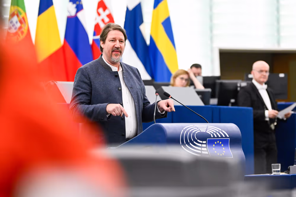 EP Plenary session - Collaboration between conservatives and far right as a threat for competitiveness in the EU