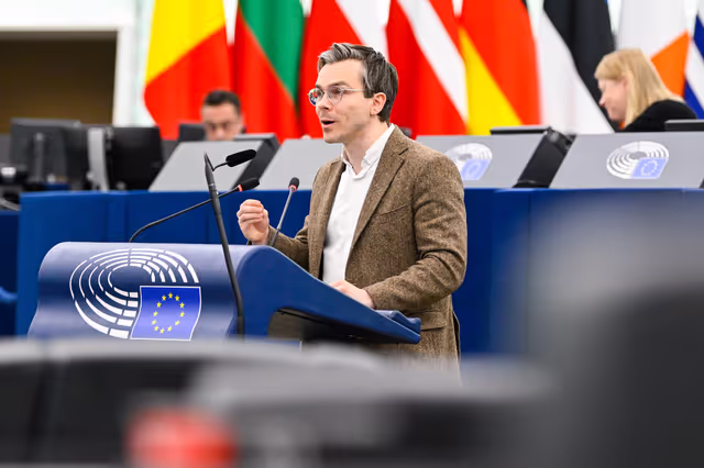 Photo 8 : EP Plenary session - Collaboration between conservatives and far right as a threat for competitiveness in the EU