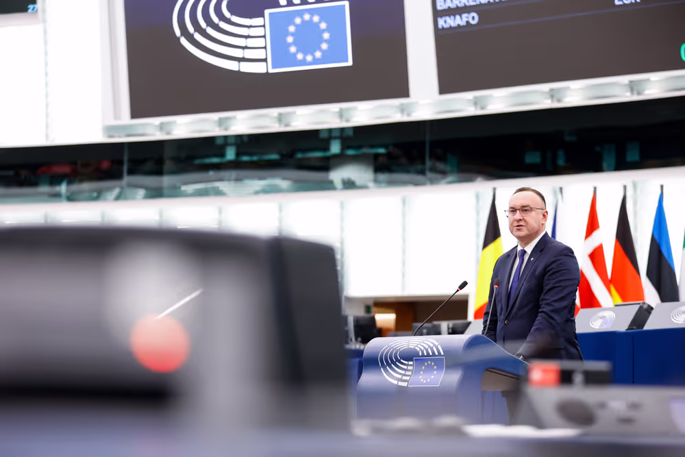 EP Plenary session - Threats to EU sovereignty through strategic dependencies in communication infrastructure