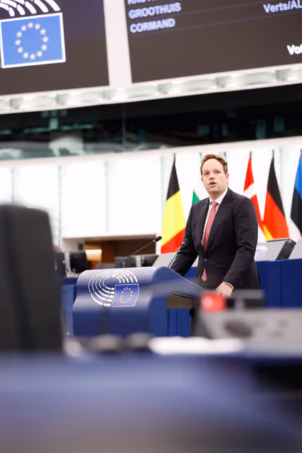 Nuotrauka 30: EP Plenary session - Threats to EU sovereignty through strategic dependencies in communication infrastructure