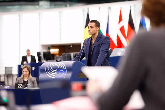 Nuotrauka 21: EP Plenary session - Threats to EU sovereignty through strategic dependencies in communication infrastructure