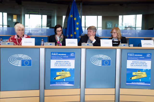 Fotagrafa 25: LIBE  PETI joint Public Hearing ' Border checks and the future of the Schengen area '..
