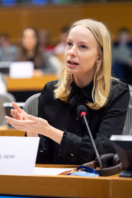 Photo 9: CULT - Structured Dialogue with Executive Vice-President Roxana Mînzatu