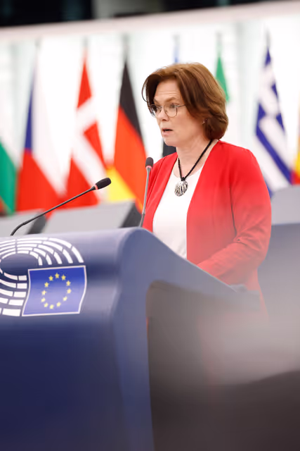 Fotagrafa 12: EP Plenary session - European Social Fund Plus post-2027