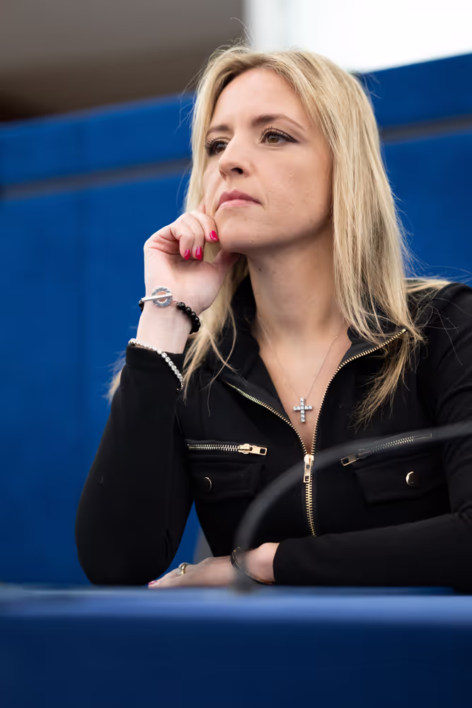 Silvia SARDONE in the EP in Strasbourg