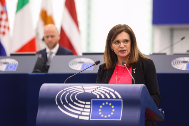 Fotografija 42: EP Plenary session - European Council meetings and European Security