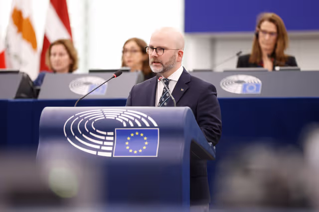 Photo 50: EP Plenary session - Presentation of the proposal on a new common approach on returns