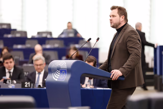 Foto 29: EP Plenary session - Presentation of the proposal on a new common approach on returns