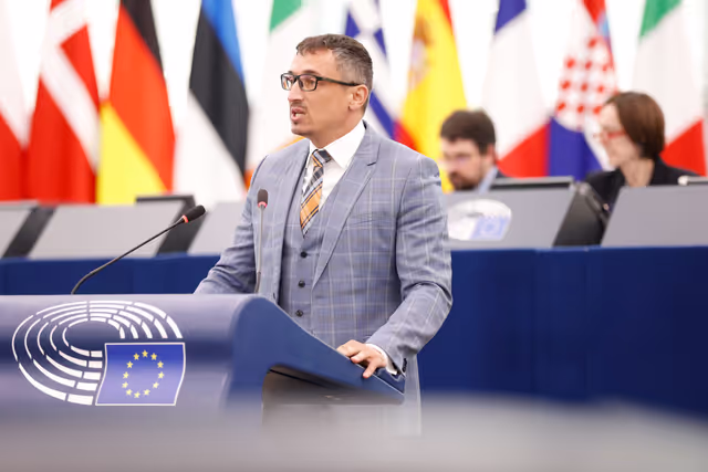 Foto 17: EP Plenary session - Presentation of the proposal on a new common approach on returns