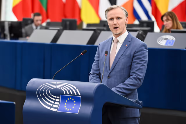 Fotografia 45: EP Plenary session - White paper on the future of European defence