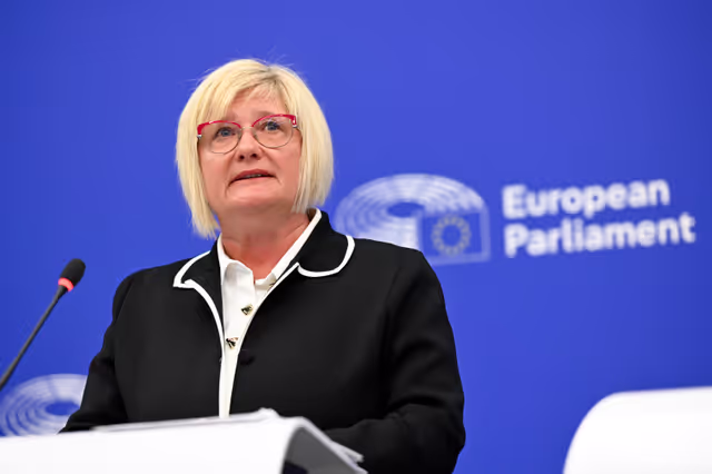 Fotografi 9: Press briefing Patriots for Europe