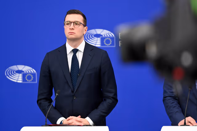 Fotografi 6: Press briefing Patriots for Europe