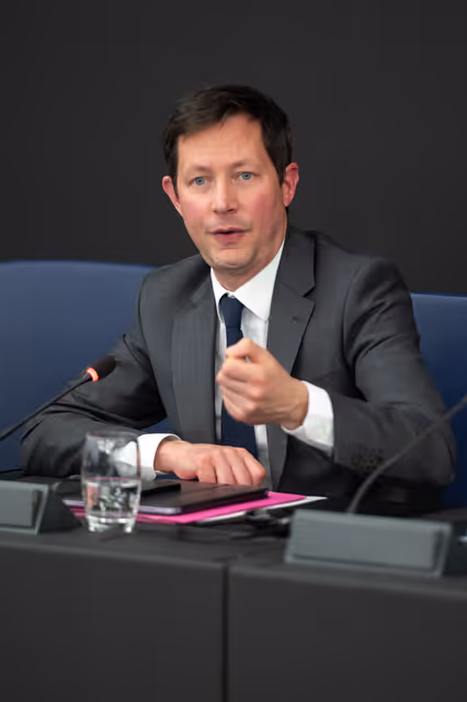 François-Xavier BELLAMY and Raphaël GLUCKSMANN meet with journalists