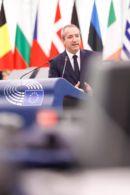 Fotografie 25: EP Plenary session - Social and employment aspects of restructuring processes: the need to protect jobs and workers’ rights