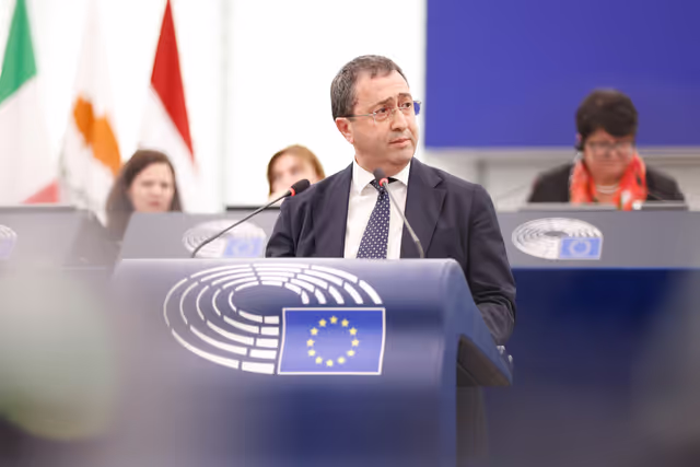 Fotografie 19: EP Plenary session - Social and employment aspects of restructuring processes: the need to protect jobs and workers’ rights