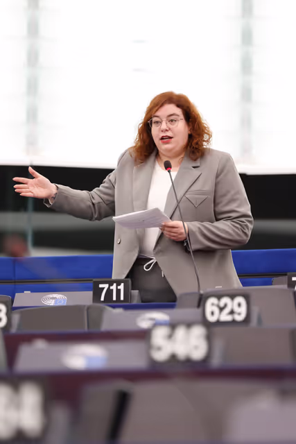 EP Plenary session - Social and employment aspects of restructuring processes: the need to protect jobs and workers’ rights