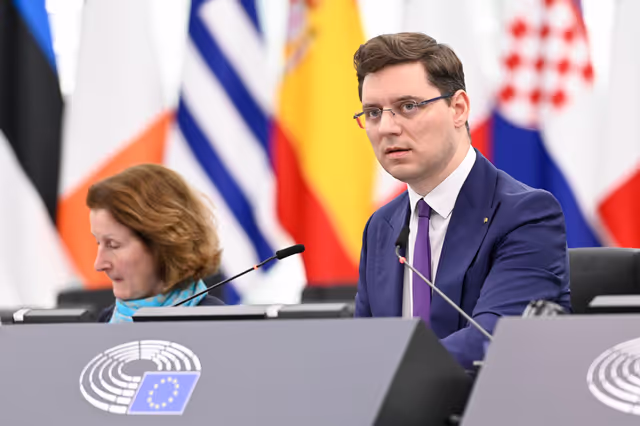 Fotografija 40: EP Plenary session - Frozen Russian assets