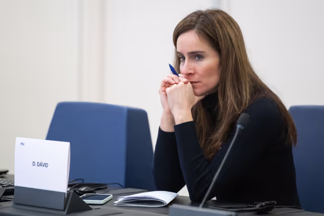 Foto 5: Minority Intergroup