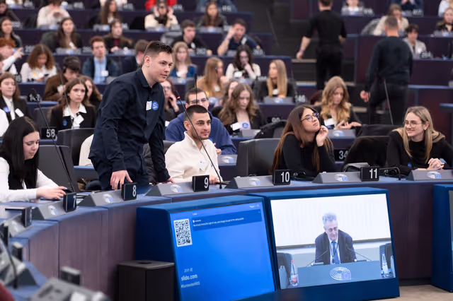 Photo 41 : Euroscola