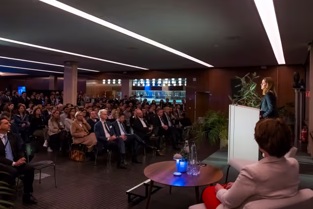 Fotografija 3: Roberta METSOLA, EP President participates at the Euractiv Event