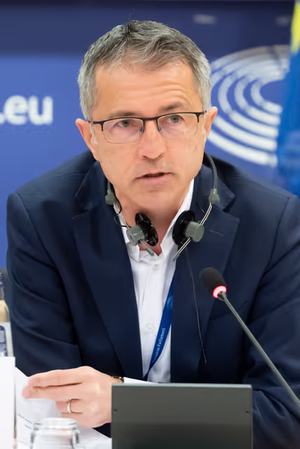 Photo 25: REGI - Voting session : A revamped long-term budget for the Union in a changing world