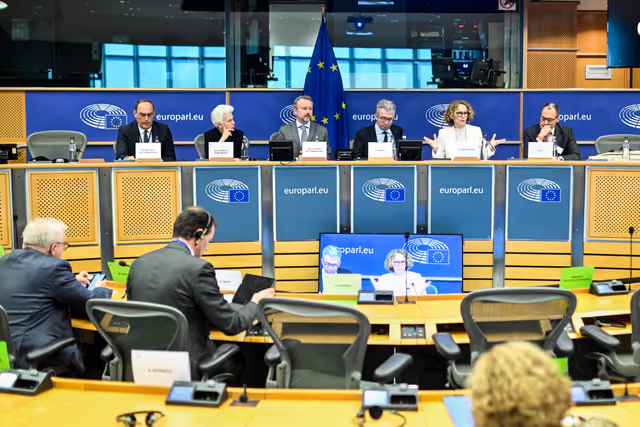 Suriet 5: SEDE - Exchange of views with Radmila Shekerinska, NATO Deputy Secretary General, on deterrence and defence, defence spending and defence industry.