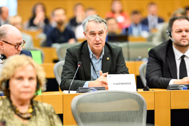 Suriet 11: SEDE - Exchange of views with Radmila Shekerinska, NATO Deputy Secretary General, on deterrence and defence, defence spending and defence industry.