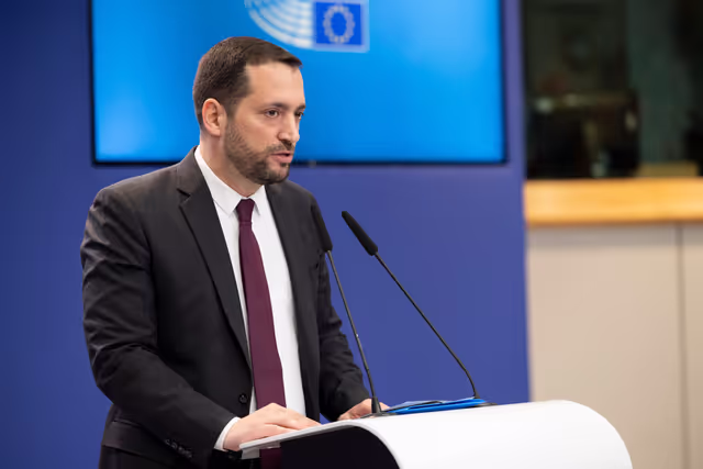 Zdjęcie 20: Pre-session briefing