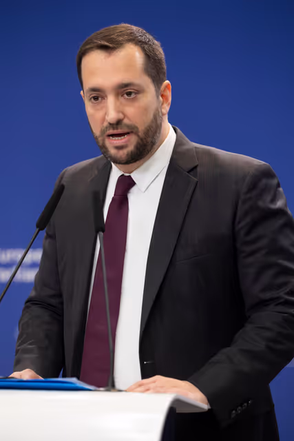 Zdjęcie 19: Pre-session briefing