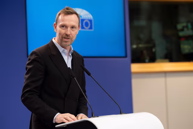 Zdjęcie 14: Pre-session briefing