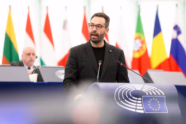 Valokuva 17: EP Plenary session - Savings and Investments Union