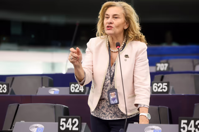 Valokuva 8: EP Plenary session - Savings and Investments Union