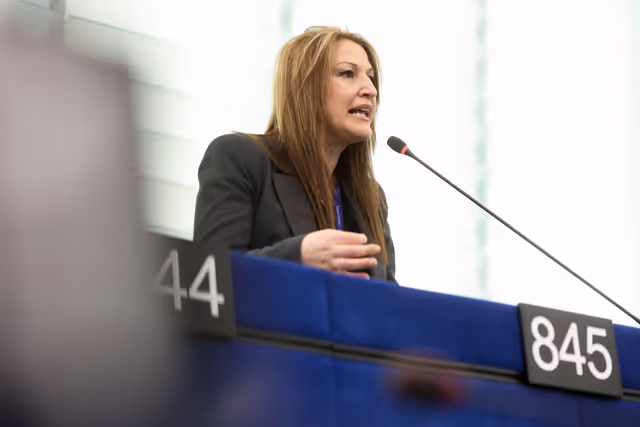 Valokuva 3: EP Plenary session - Savings and Investments Union