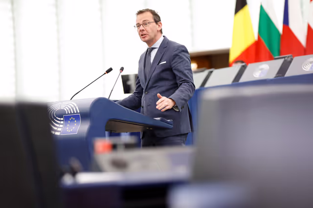 Foto 18: EP Plenary session - Situation of EU academics in the US