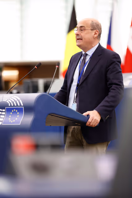 Foto 7: EP Plenary session - Situation of EU academics in the US