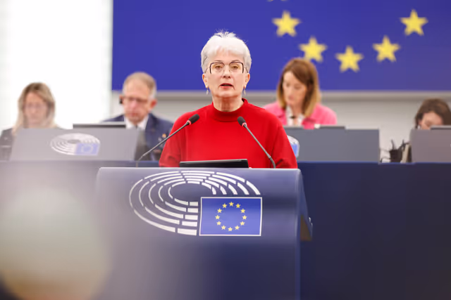 Photo 10: EP Plenary session - Russia’s war crimes in Ukraine: standing with Ukraine and upholding justice