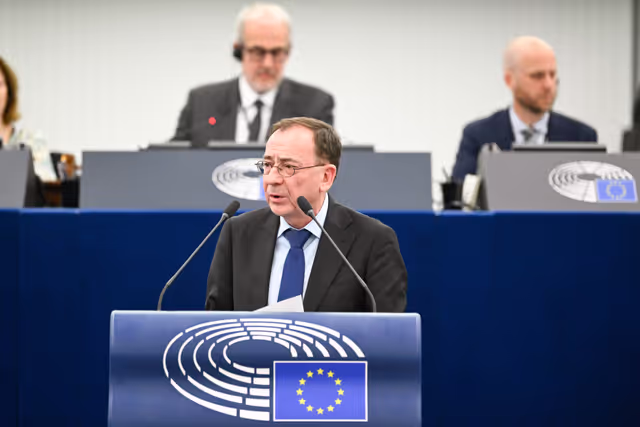 Foto 21: EP Plenary session - Presentation of the New European Internal Security Strategy