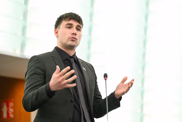 Foto 6: EP Plenary session - Presentation of the New European Internal Security Strategy